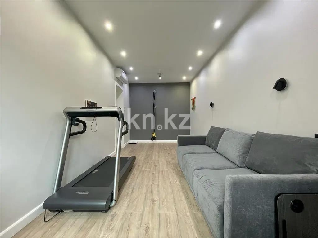 Продажа 4-комнатной квартиры, 180 м², ул. Оспанова, дом  85/72 - Продажа  четырехкомнатных квартир в Алматы фото 1 из 10