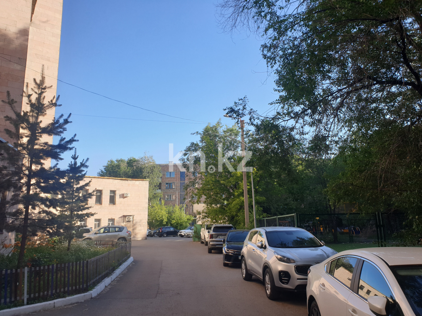 Продажа 3-комнатной квартиры, 57.5 м² в Караганде