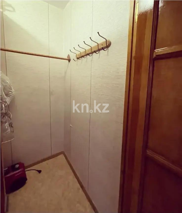 Продажа 3-комнатной квартиры, 69 м², мкр-н Мамыр-2, дом  14 в Алматы - фото 4