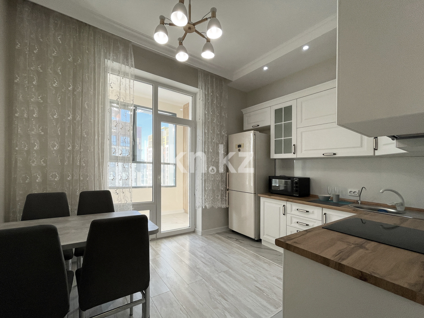 Аренда 1-комнатной квартиры, 45 м², пр. Улы Дала, дом  39 - ул. Гейдара Алиева - Аренда квартир помесячно в Казахстане фото 11 из 18