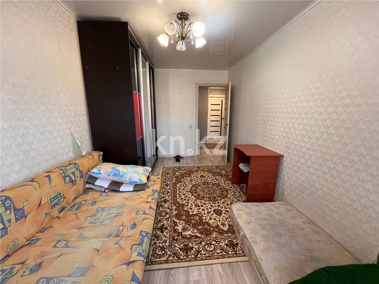 Продажа 4-комнатной квартиры, 75 м², пр. Республики, дом  18 - Продажа  четырехкомнатных квартир в Караганде фото 5 из 24