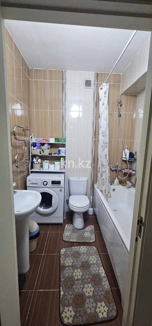 Продажа 2-комнатной квартиры, 65 м², ул. Толе би - Продажа  двухкомнатных квартир в Алматы фото 7 из 24