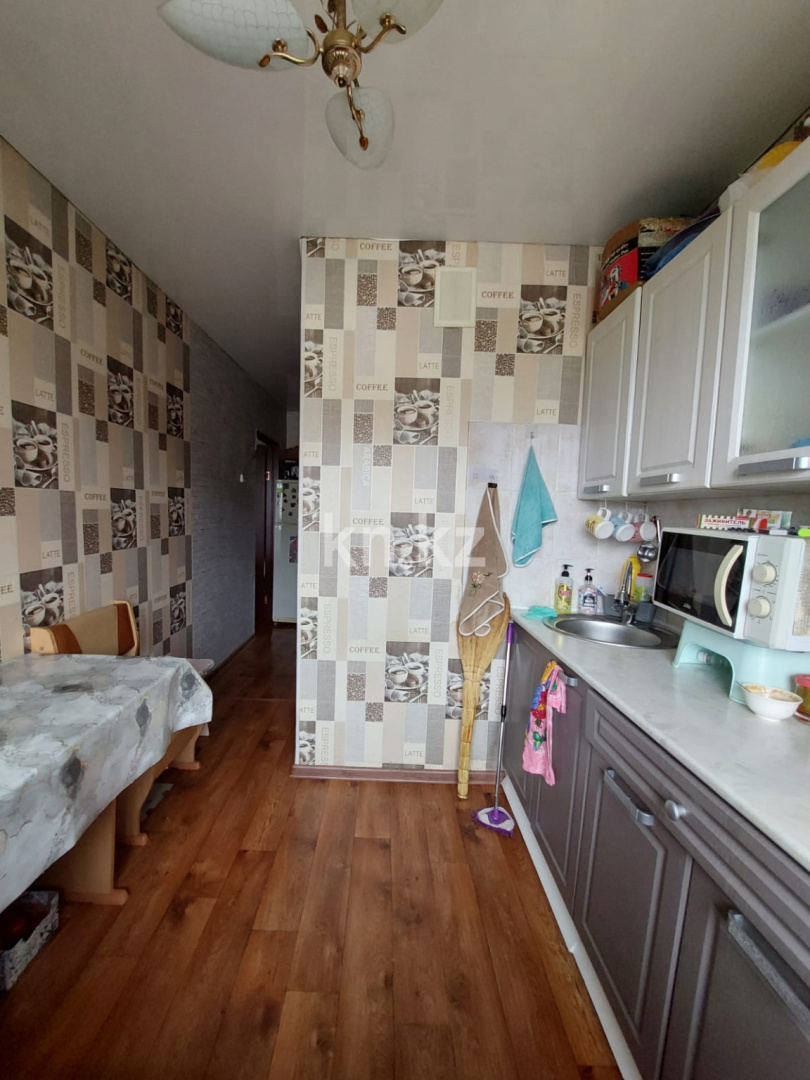 Продажа 1-комнатной квартиры, 31.5 м², ул. Ларина, дом  1 - Продажа жилой и коммерческой недвижимости в Уральске фото 13 из 14