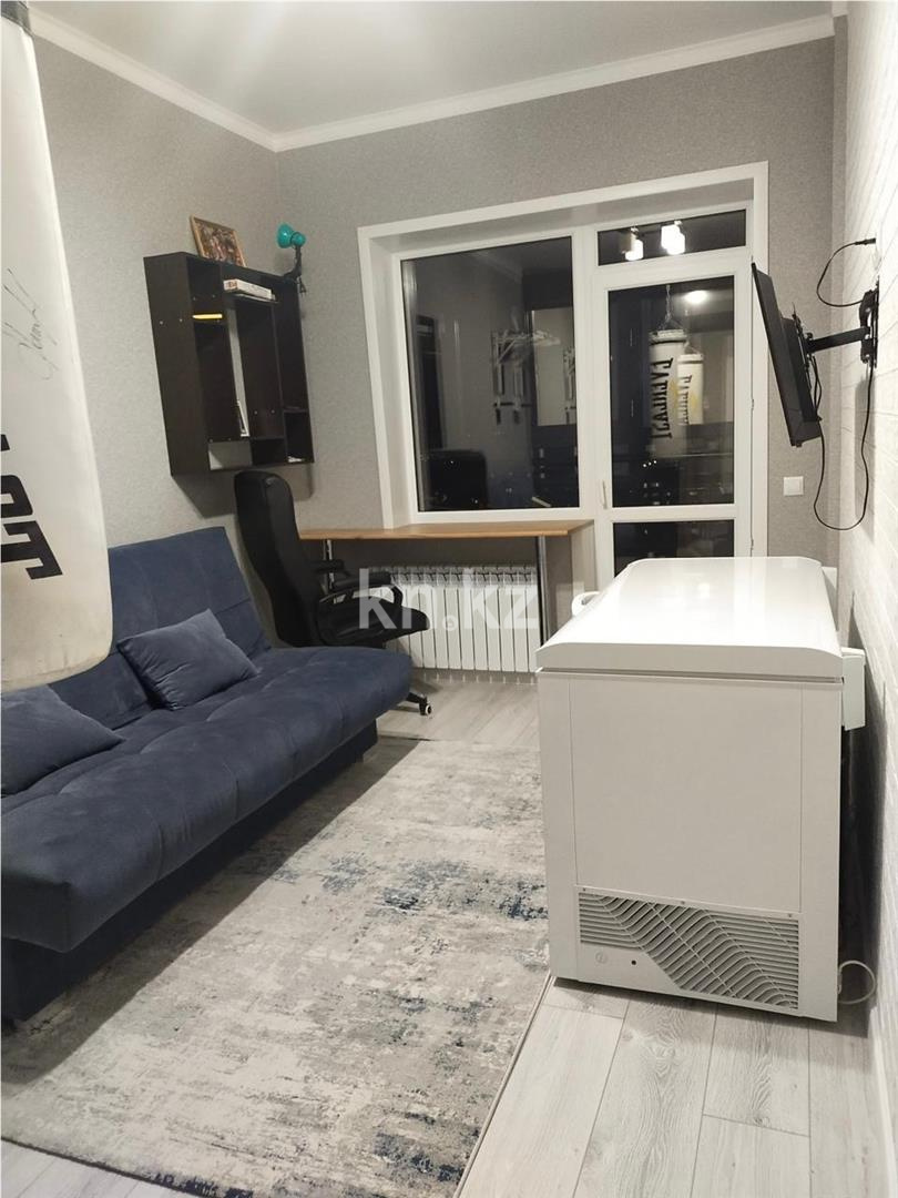 Продажа 4-комнатной квартиры, 106 м², пр. Шахтеров - Продажа  четырехкомнатных квартир в Караганде фото 10 из 22