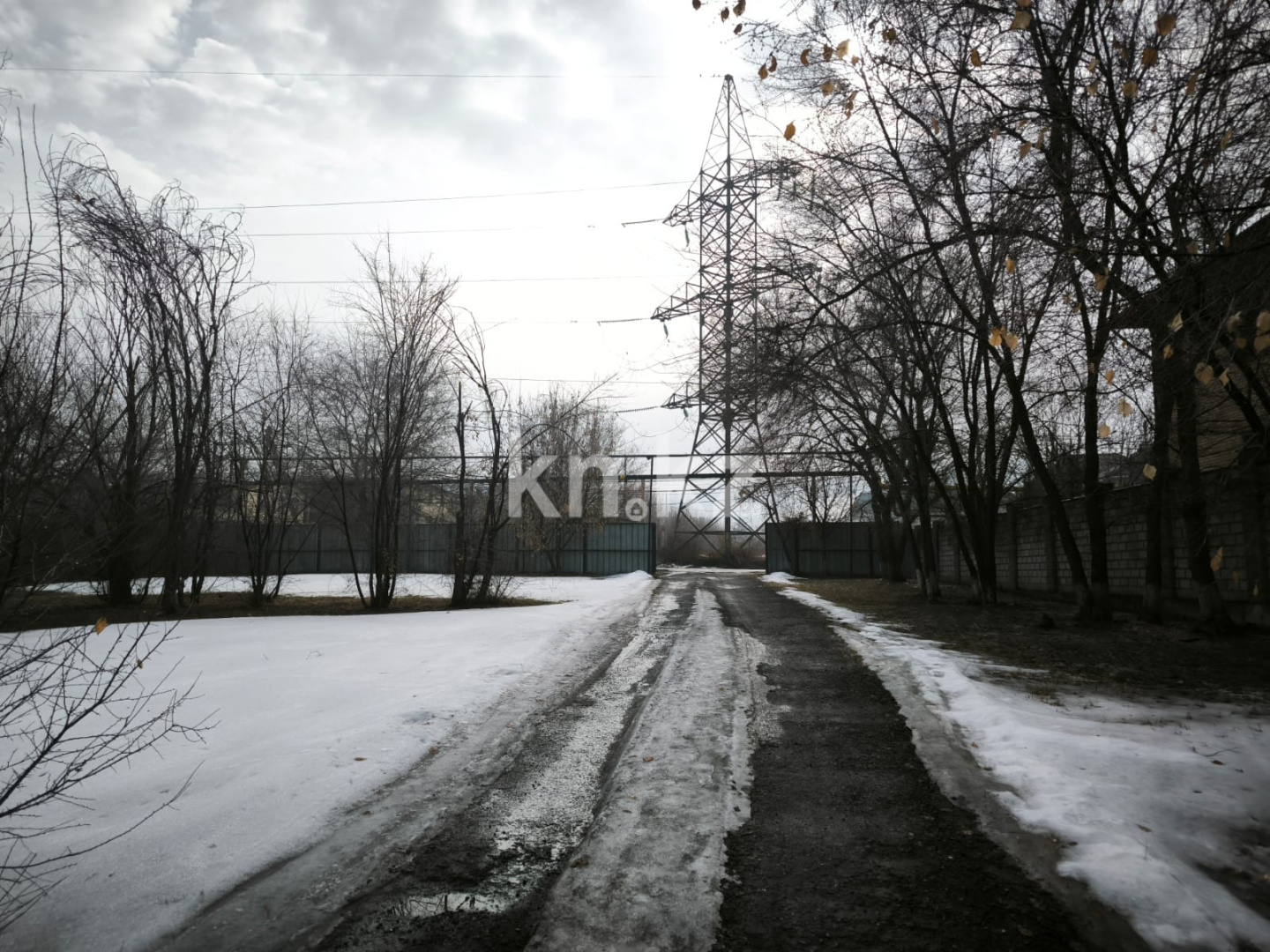 Продажа участка, 61 сот. - Продажа жилой и коммерческой недвижимости в Алматы фото 5 из 9