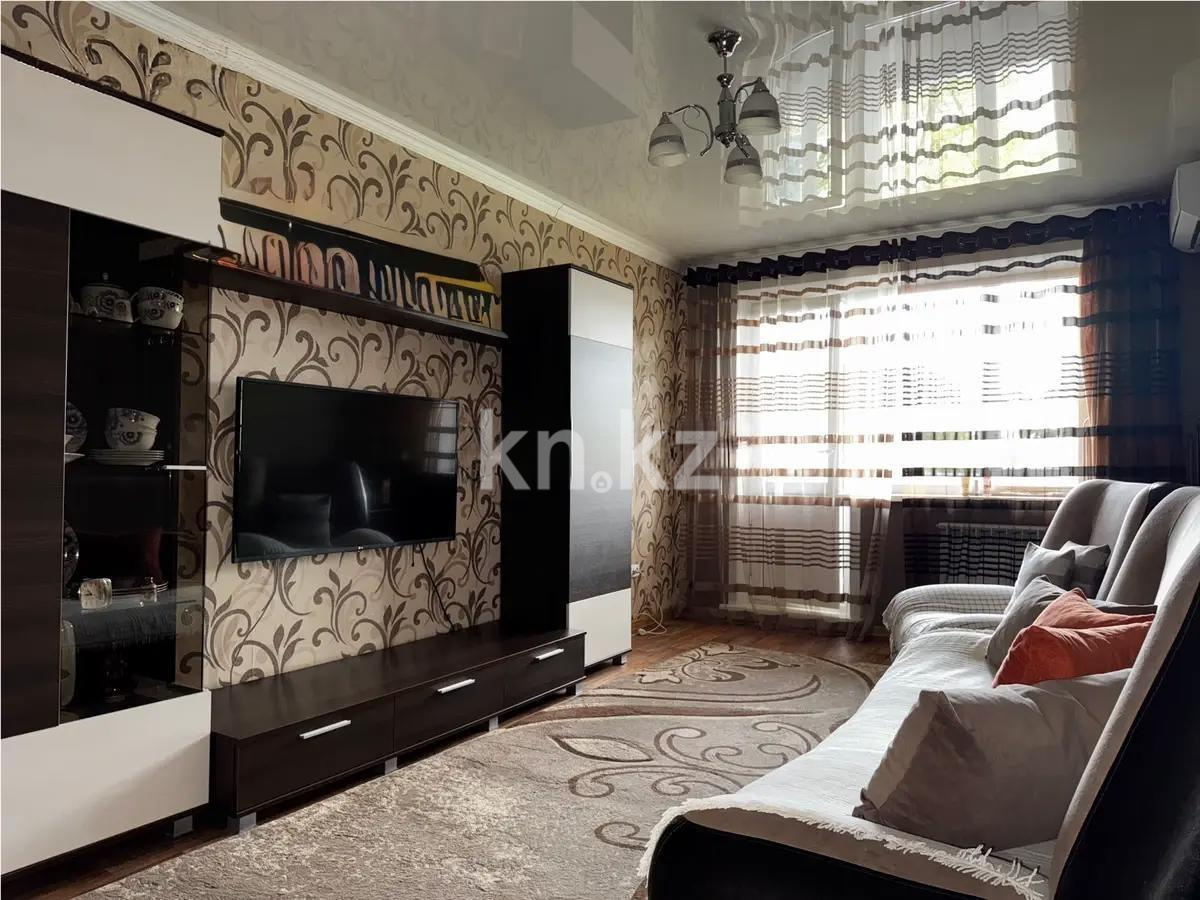 Продажа 2-комнатной квартиры, 48 м², мкр-н 18, дом  17 - Продажа  двухкомнатных квартир в Караганде без посредников с фото фото 1 из 6