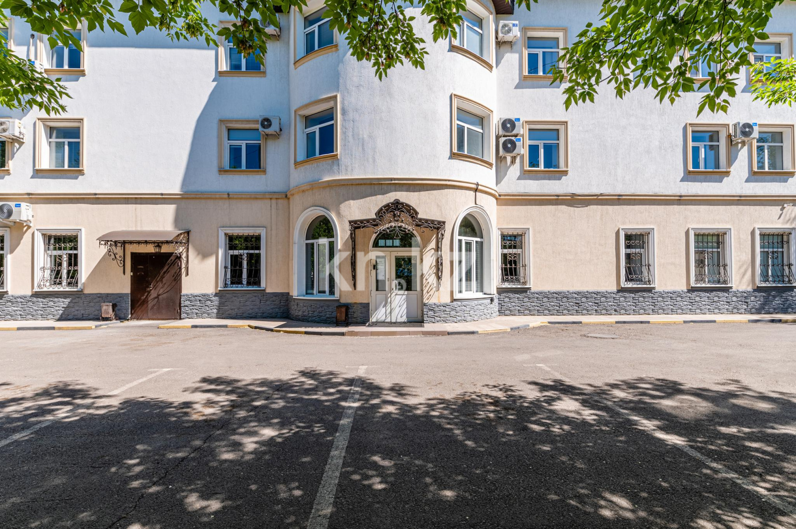 Аренда помещения - Аренда офисных и торговых помещений в Казахстане фото 1 из 10