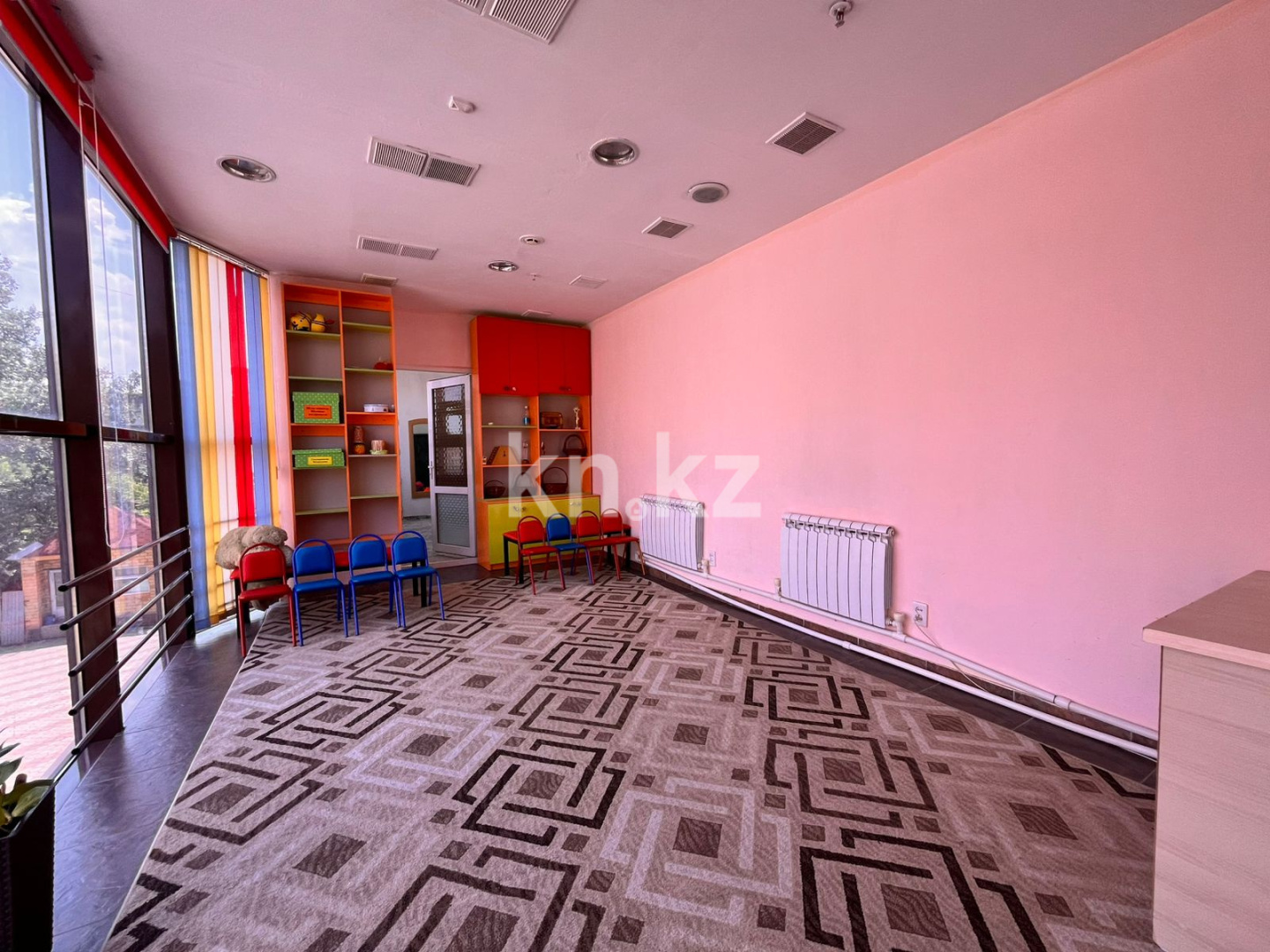 Аренда , ул. Алиханова - Аренда офисных и торговых помещений в Караганде с фото фото 4 из 7