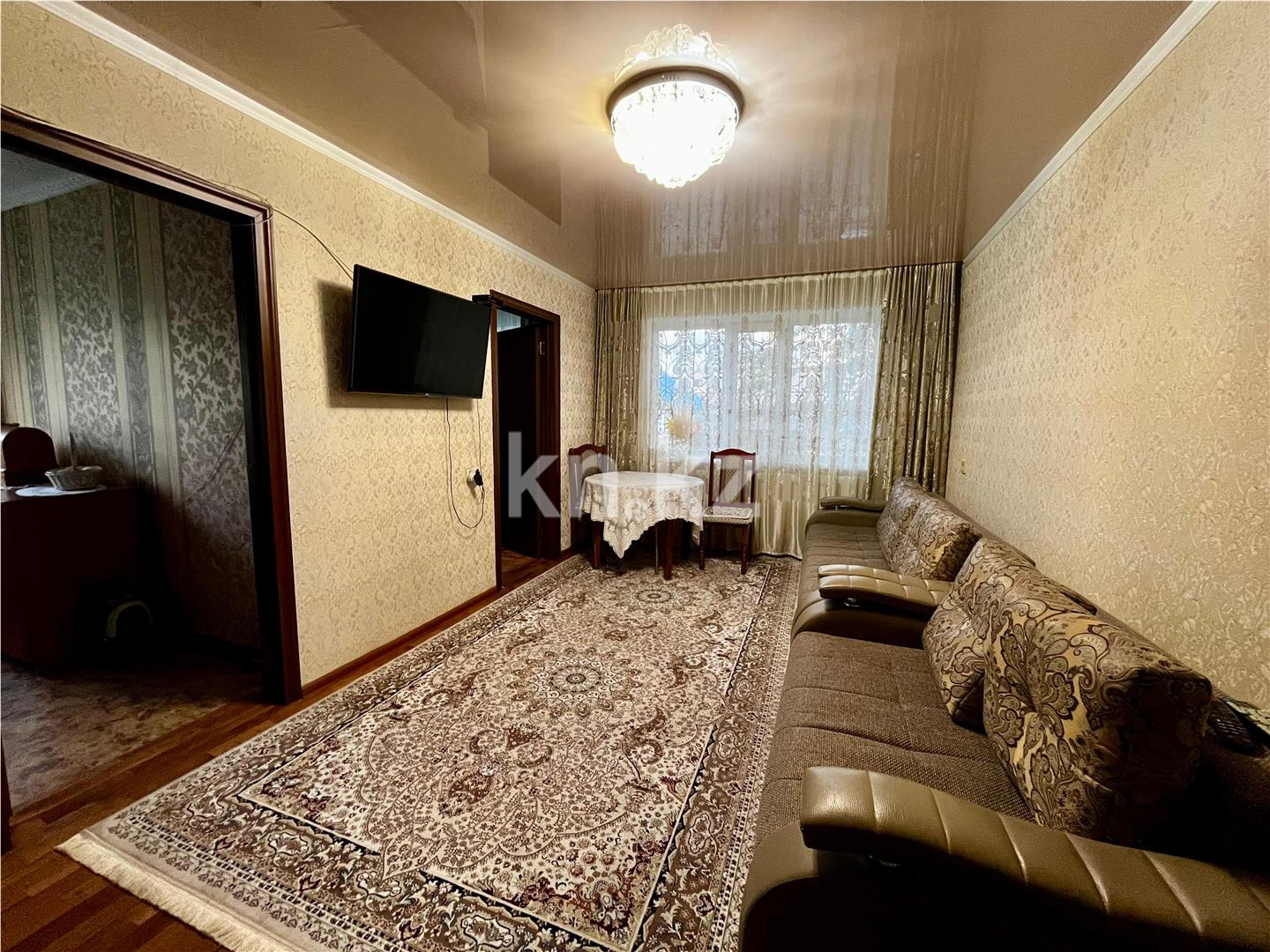 Продажа 4-комнатной квартиры, 61 м², мкр-н 18 - Продажа  четырехкомнатных квартир в Караганде фото 1 из 12