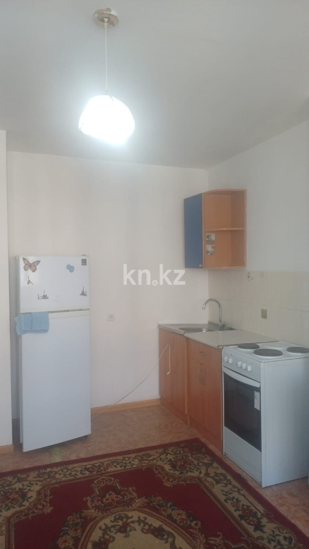 Аренда 3-комнатной квартиры, 80 м², ул. Доспановой, дом  2 - ул. Кордай - Аренда жилой и коммерческой недвижимости в Казахстане фото 1 из 15