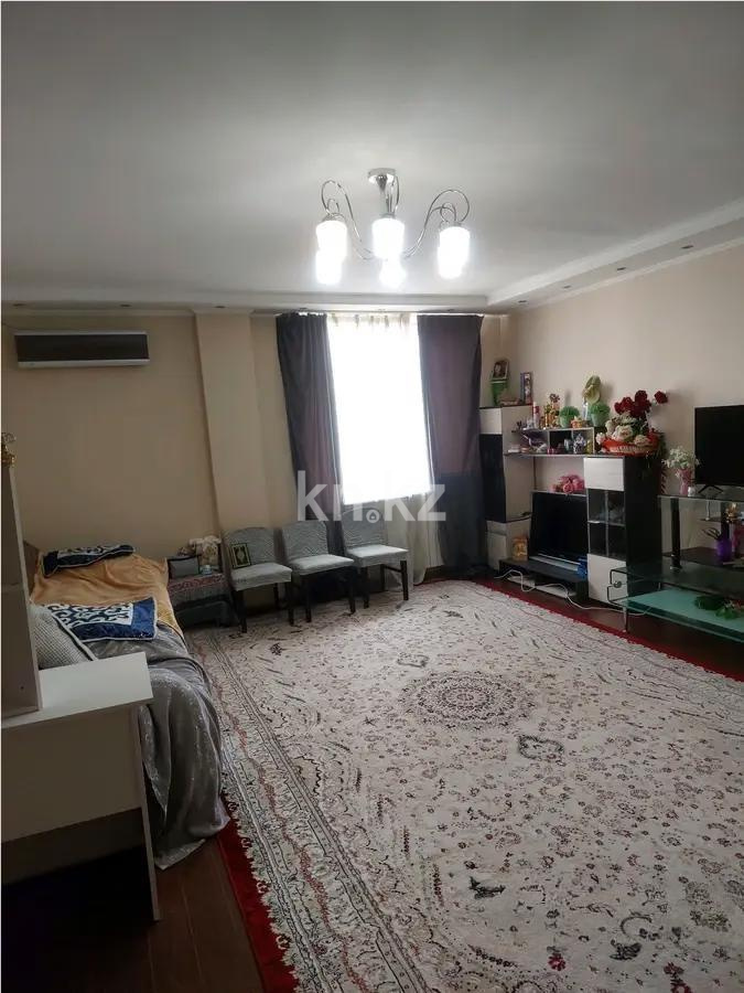 Продажа 2-комнатной квартиры, 70 м², ул. Достык, дом  12 - Продажа  двухкомнатных квартир в Астане без посредников с фото фото 1 из 5