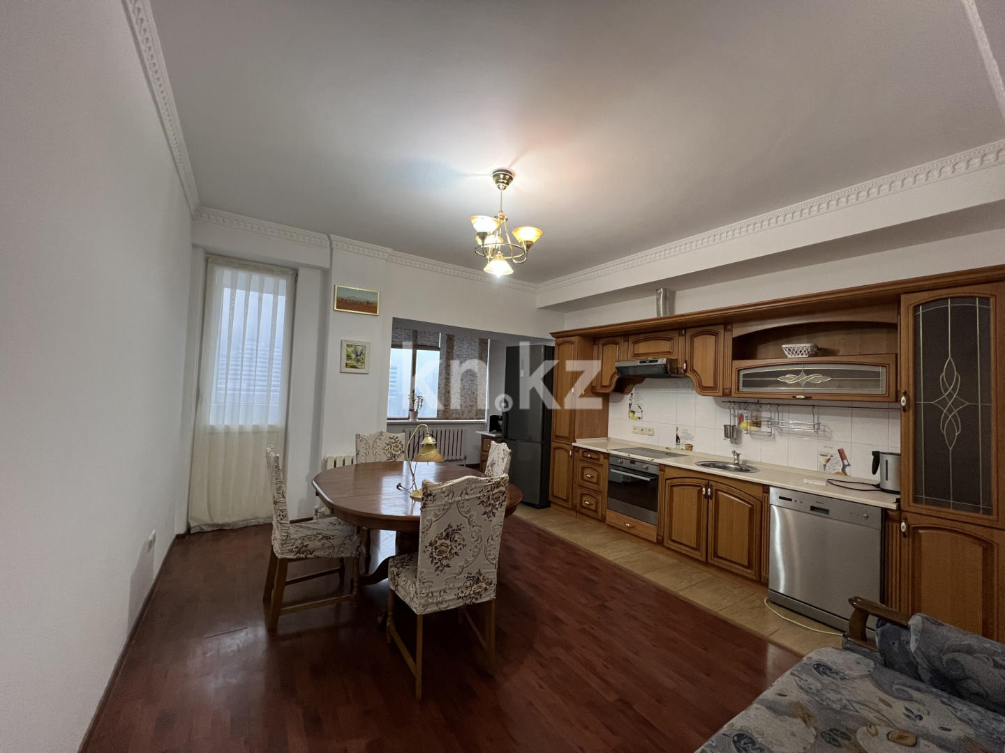 Аренда 3-комнатной квартиры, 145 м² - Продажа офисных и торговых помещений в Алматинской области фото 1 из 14