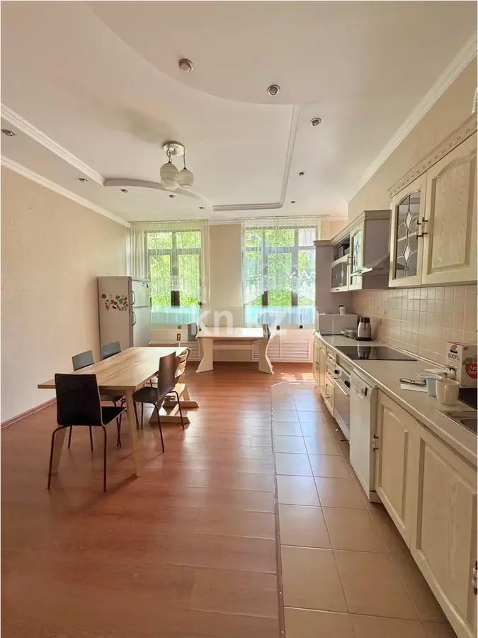 Продажа 4-комнатной квартиры, 181 м², ул. Омаровой, дом  29 - Продажа  четырехкомнатных квартир в новостройках Алматы фото 4 из 5