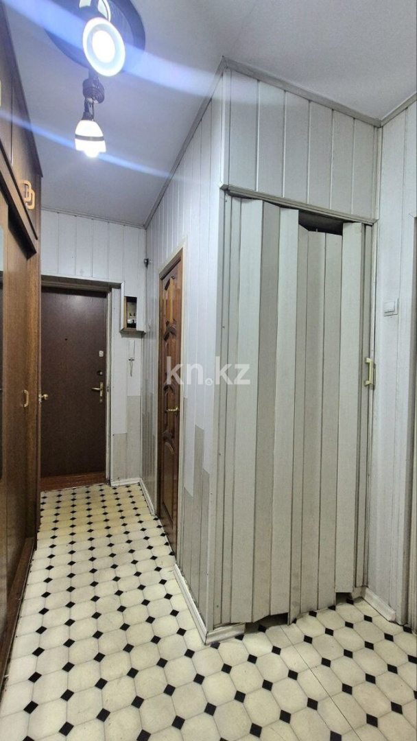 Продажа 2-комнатной квартиры, 55.5 м², ул. Серикова, дом  31 в Алматы - фото 11