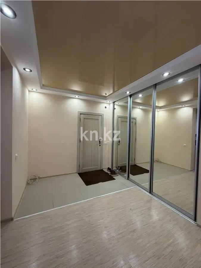 Продажа 3-комнатной квартиры, 99 м², ул. Сауран, дом  7 в Астане - фото 5