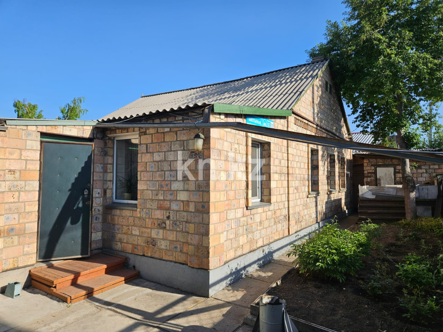 Продажа 5-комнатного дома, 95 м², мкр-н 19, дом  85 в Караганде