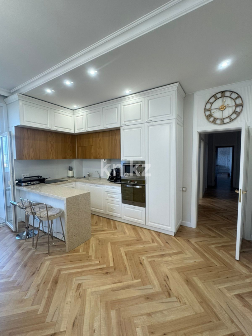 Продажа 4-комнатной квартиры, 175 м² в Астане - фото 27