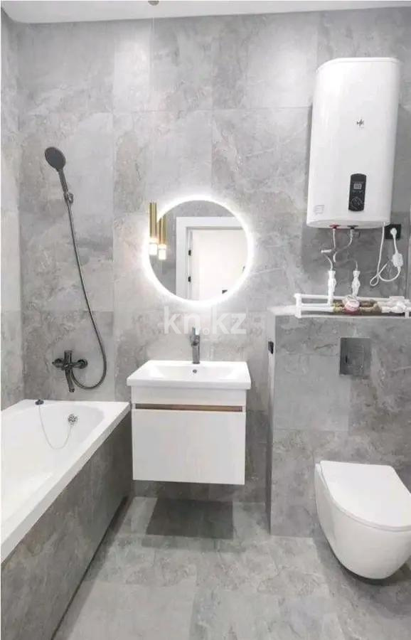 Продажа 2-комнатной квартиры, 63 м², пр. Строителей, дом  33/4 - Продажа  двухкомнатных квартир в Караганде без посредников с фото фото 2 из 2