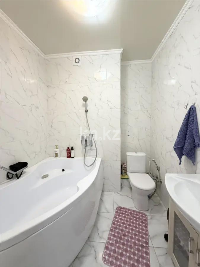 Продажа 3-комнатной квартиры, 121.4 м², ул. Достык, дом  5/1 в Астане - фото 5