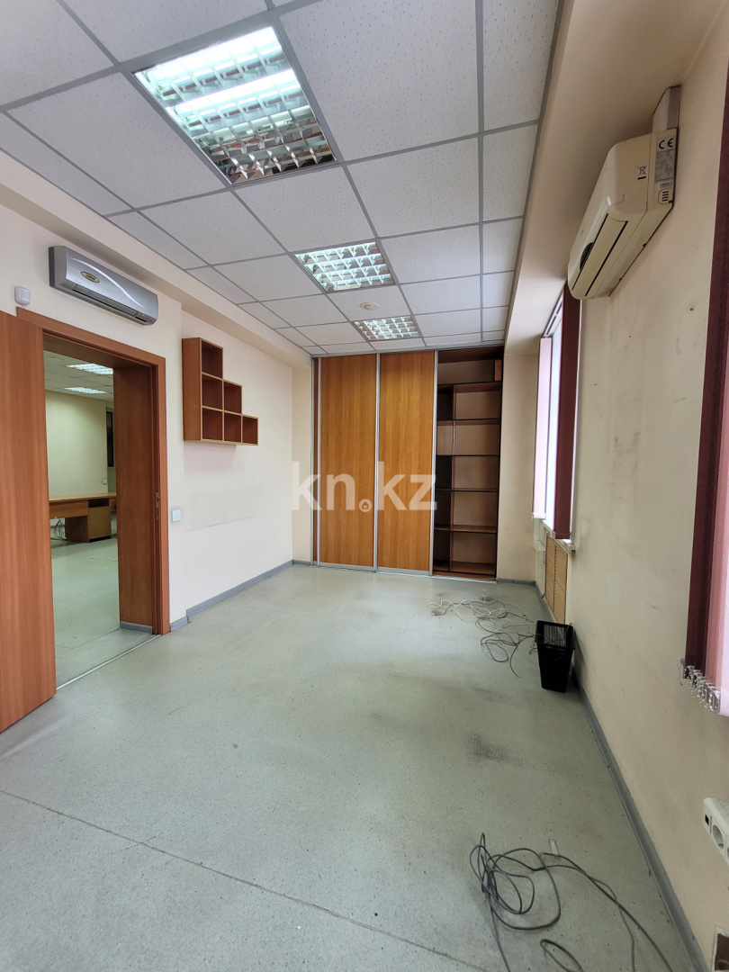Аренда , ул. Ержанова - Аренда офисных и торговых помещений в Караганде фото 9 из 21