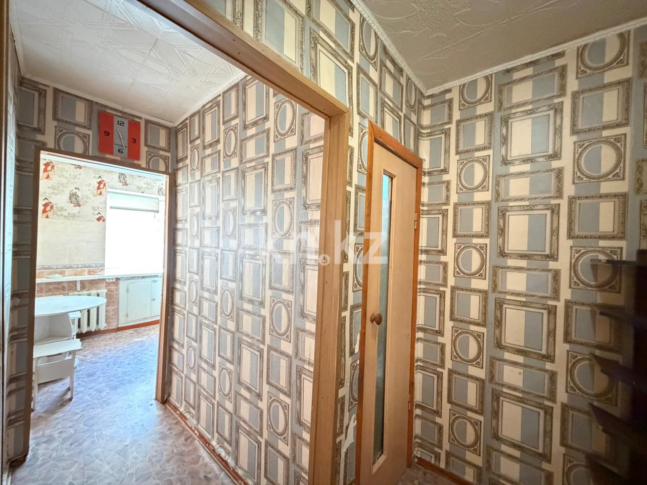 Продажа 2-комнатной квартиры, 41 м² - Продажа квартир в Караганде - страница 3 фото 12 из 14