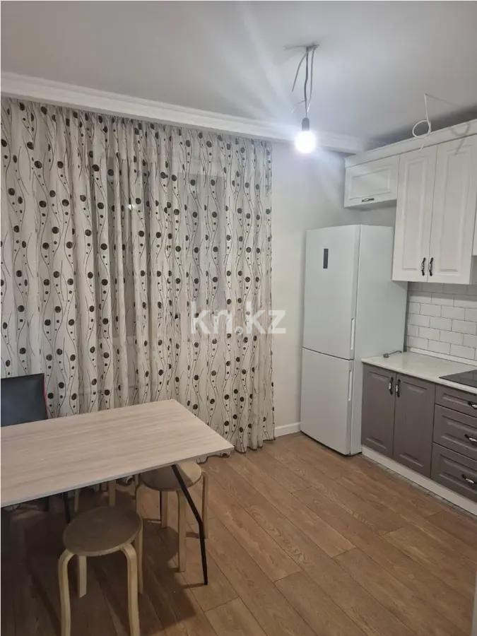 Продажа 2-комнатной квартиры, 57.7 м², ул. Байтерекова, дом  49а в Алматы - фото 3