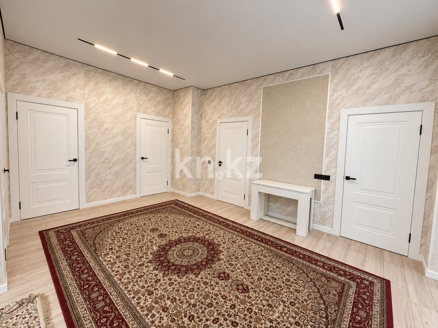 Аренда 4-комнатной квартиры, 100 м² в Алматы - фото 4