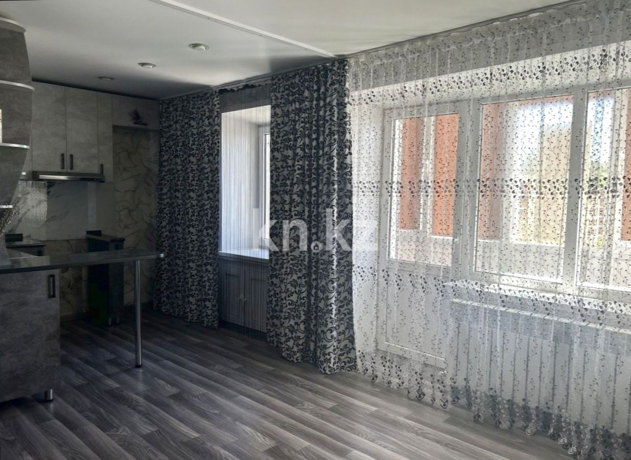 Продажа 1-комнатной квартиры, 33 м² - Продажа однокомнатных квартир в Усть-Каменогорске фото 1 из 23
