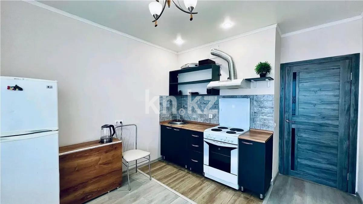 Продажа 1-комнатной квартиры, 45 м², пр. Кудайбердыулы, дом  33 в Астане - фото 2