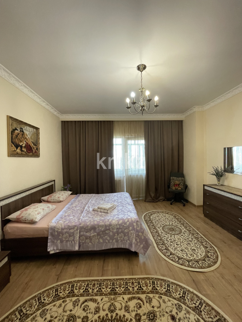 Аренда 2-комнатной квартиры посуточно, 80 м², ул. Баянауыл, дом  1 - Кенесары Иманова Иманбаева Габдуллина - Аренда квартир посуточно в Астане с фото фото 15 из 20