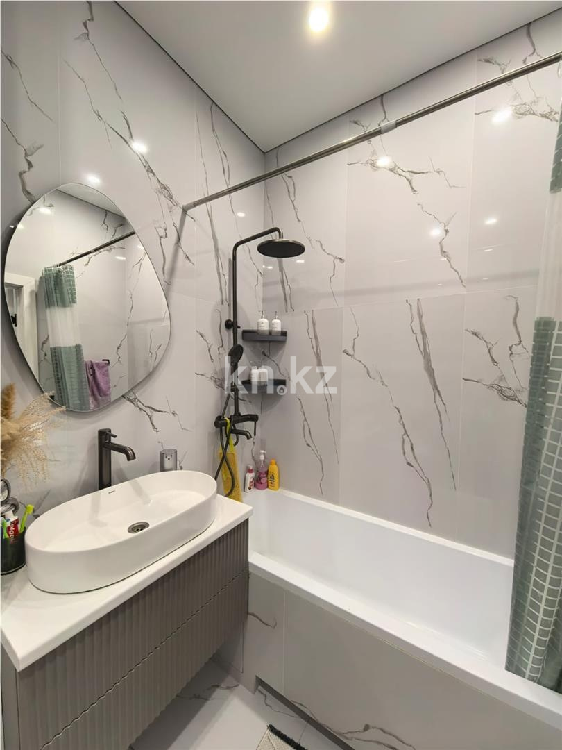 Продажа 3-комнатной квартиры, 70 м² в Караганде - фото 14