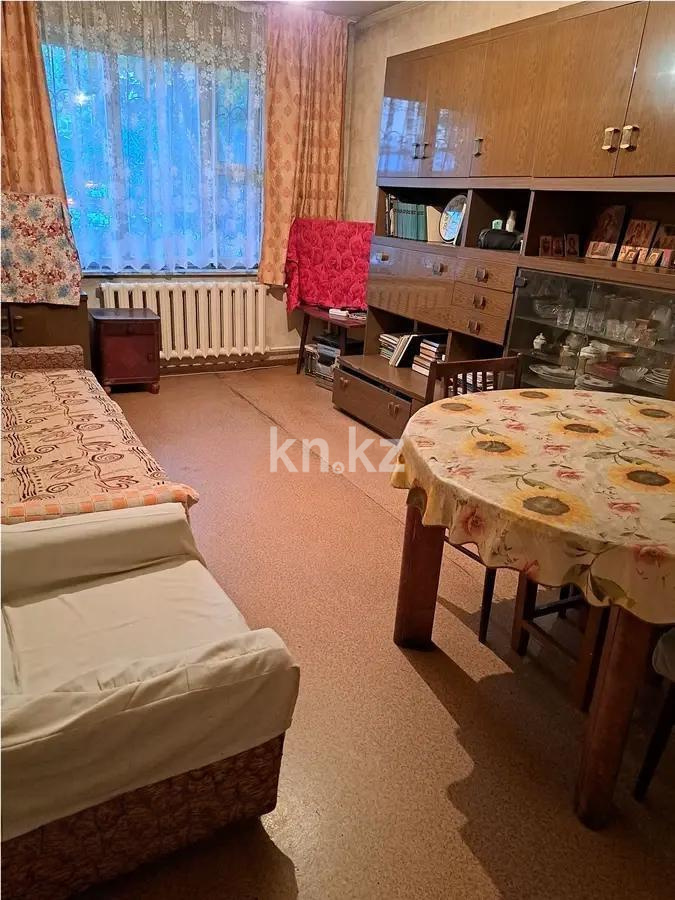 Продажа 3-комнатной квартиры, 67.4 м², мкр-н Аксай-4, дом  51 - Продажа  трехкомнатных квартир в Алматы с фото фото 1 из 7