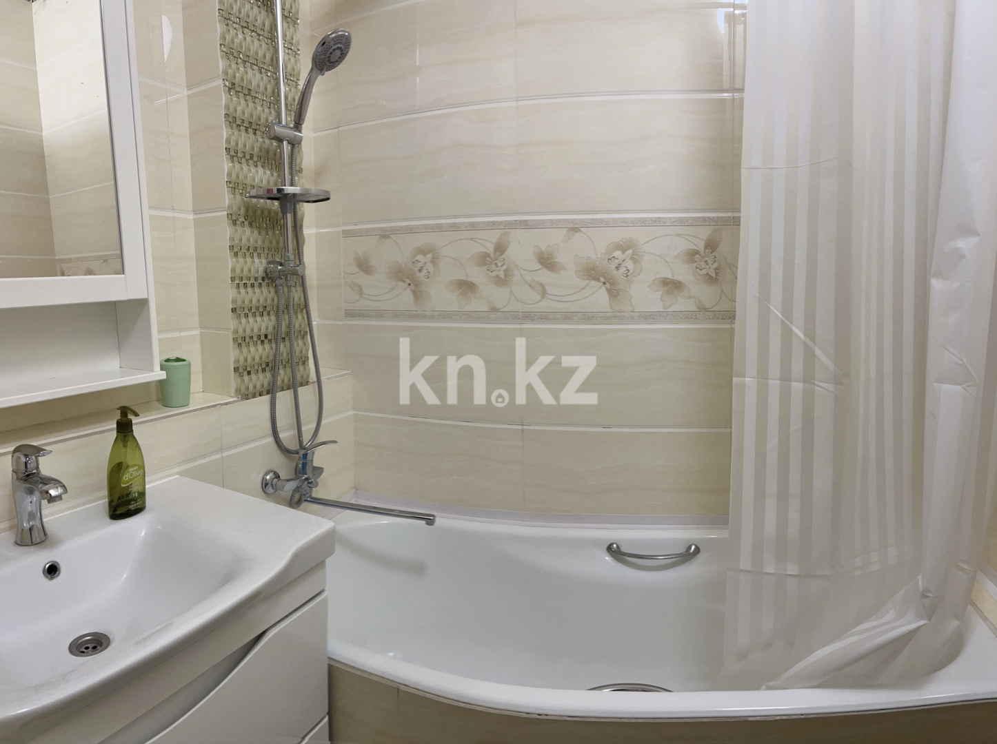 Продажа 2-комнатной квартиры, 60.2 м² в Алматы - фото 12