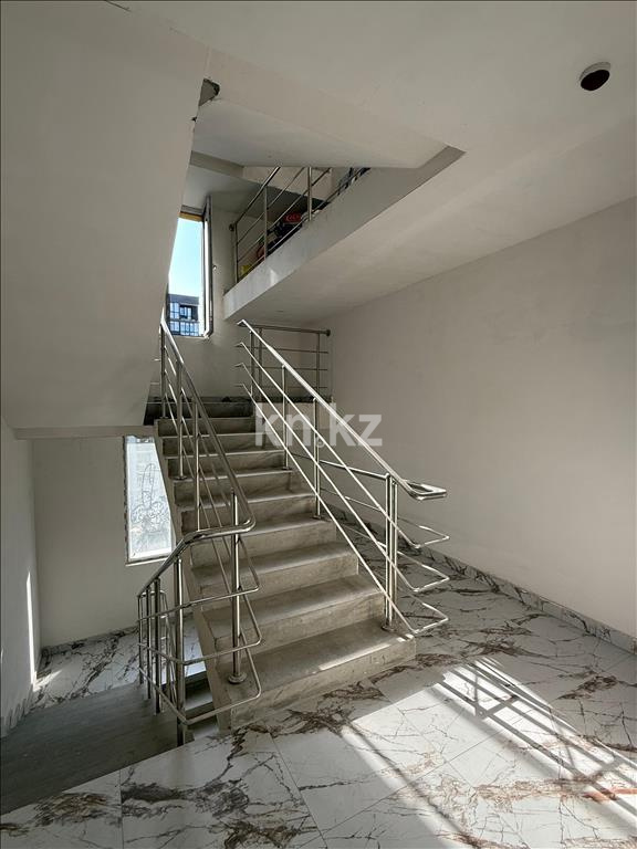 Продажа 2-комнатной квартиры, 61 м², ул. Толе би, дом  285/8 к20 - ул. Утеген батыра - Продажа квартир в Алматы фото 15 из 18