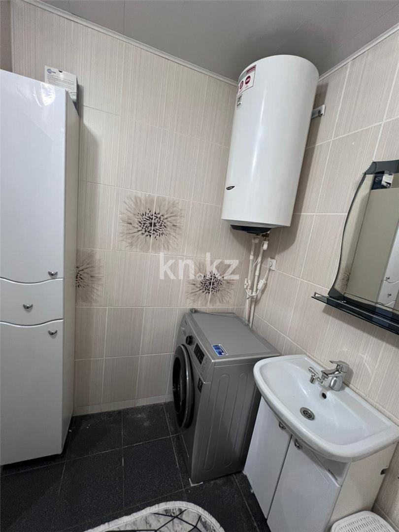 Продажа 3-комнатной квартиры, 82 м², ул. Ермекова, дом  106/6 - Продажа квартир в Караганде фото 14 из 20