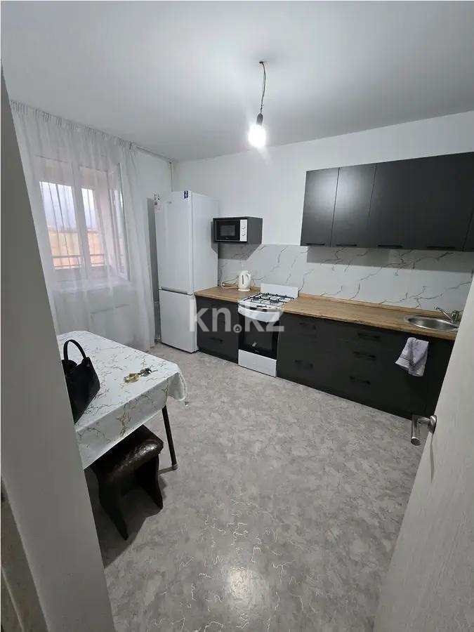 Продажа 1-комнатной квартиры, 40.3 м² в Алматы - фото 2