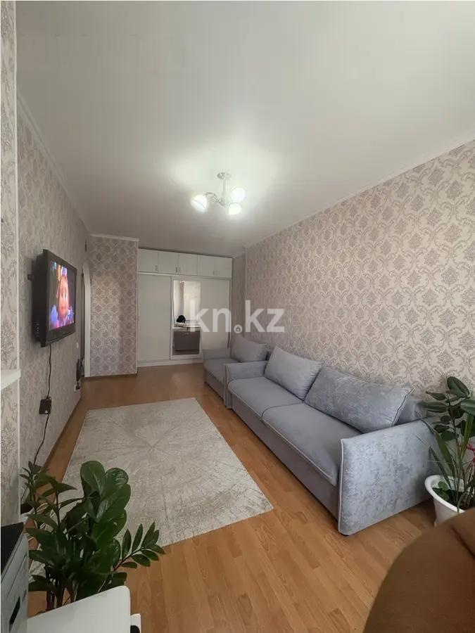 Продажа 1-комнатной квартиры, 35 м², ул. Сауран, дом  9 - Продажа квартир в новостройках Астаны без посредников фото 1 из 4