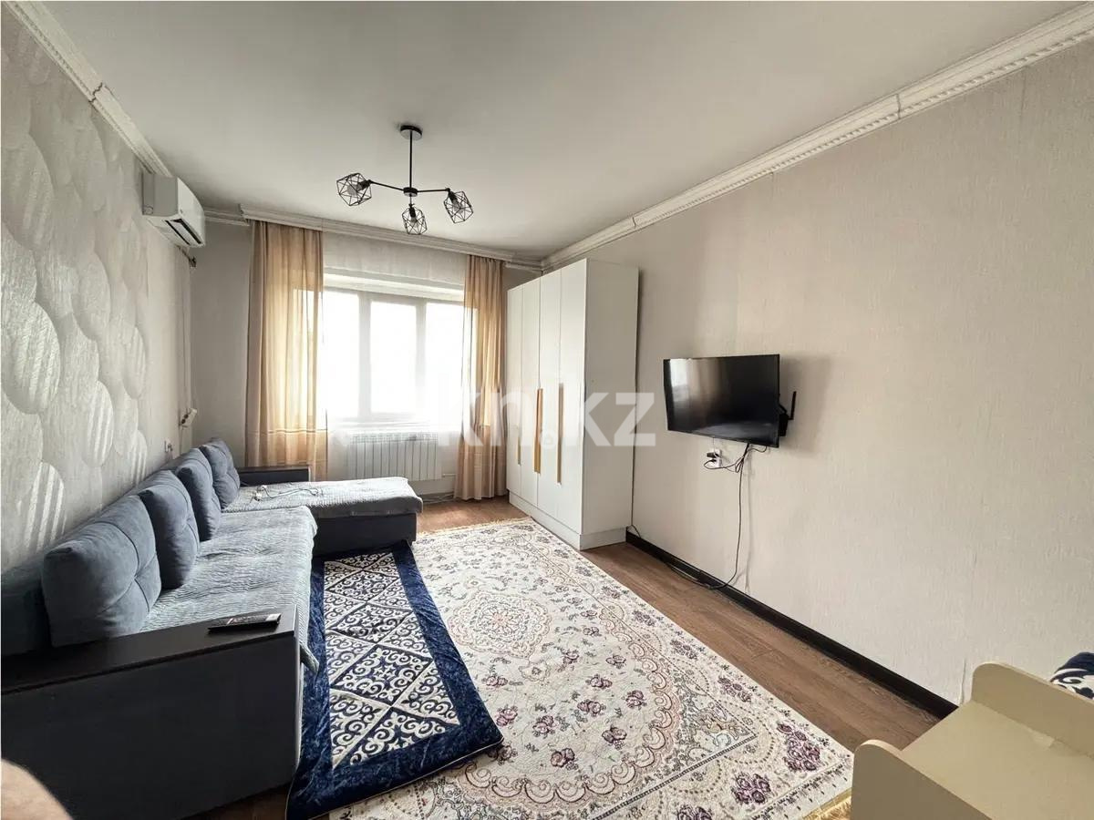 Продажа 1-комнатной квартиры, 42 м², мкр-н Айнабулак-3, дом  157 - Продажа квартир в Алматы фото 1 из 3