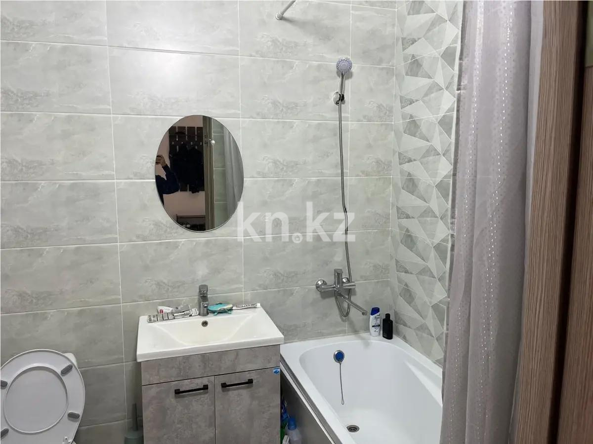 Продажа 1-комнатной квартиры, 40 м², ул. Асфендиярова, дом  9 в Астане - фото 3