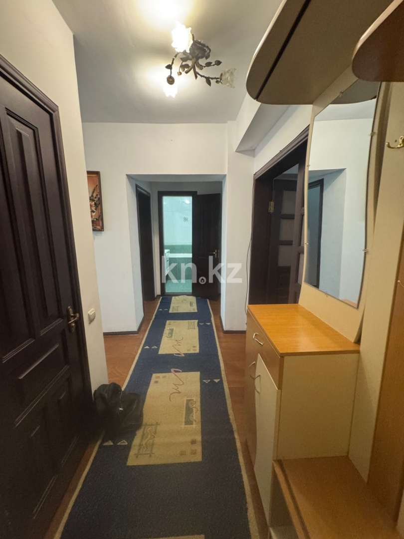 Аренда 3-комнатной квартиры, 67 м², пр. Аль-Фараби, дом  30А - ул. Шашкина - Продажа квартир в Алматы фото 2 из 11