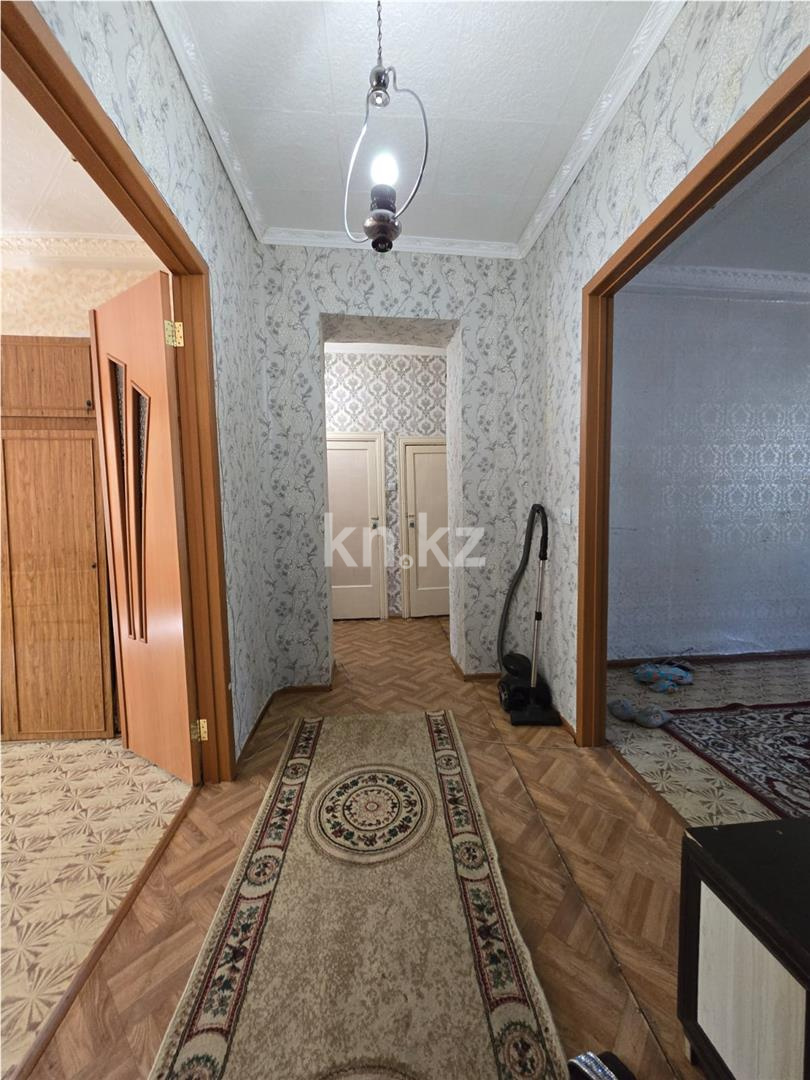 Продажа 4-комнатной квартиры, 86 м², ул. Абая - Продажа квартир в Темиртау фото 12 из 17
