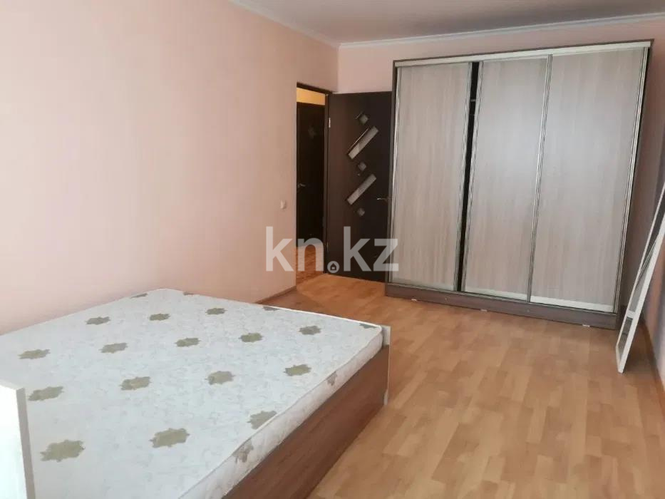 Продажа 3-комнатной квартиры, 62 м², ул. Университетская в Караганде - фото 2