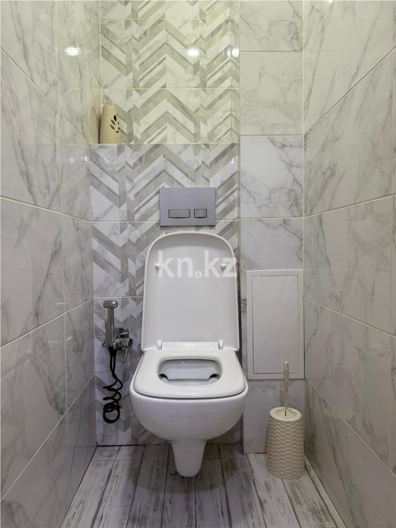 Продажа 3-комнатной квартиры, 69.9 м², ул. Куйши Дина в Астане - фото 18