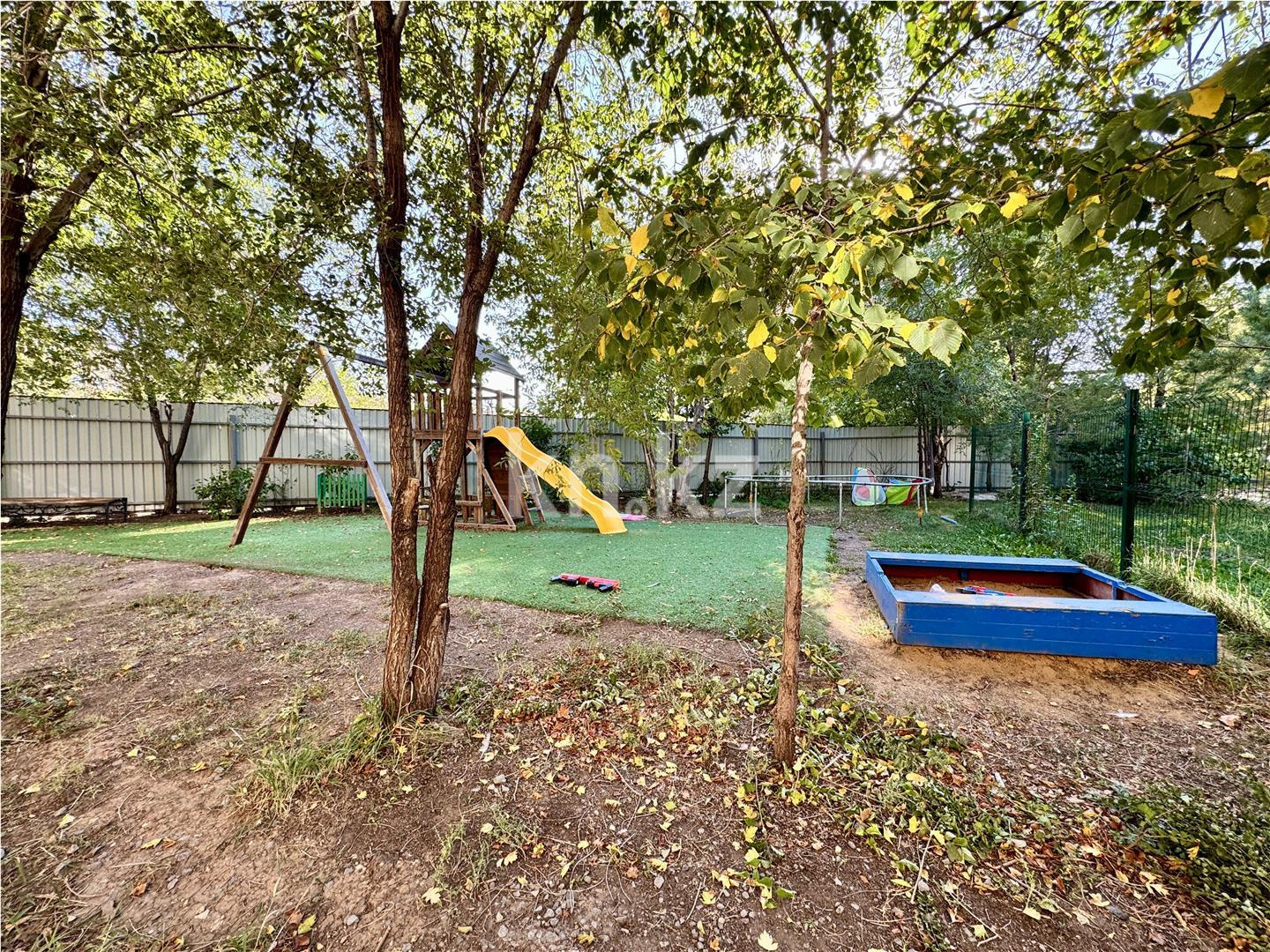 Продажа 3-комнатной квартиры, 93 м², ул. Гоголя, дом  46/3 - Продажа квартир в Караганде фото 29 из 40