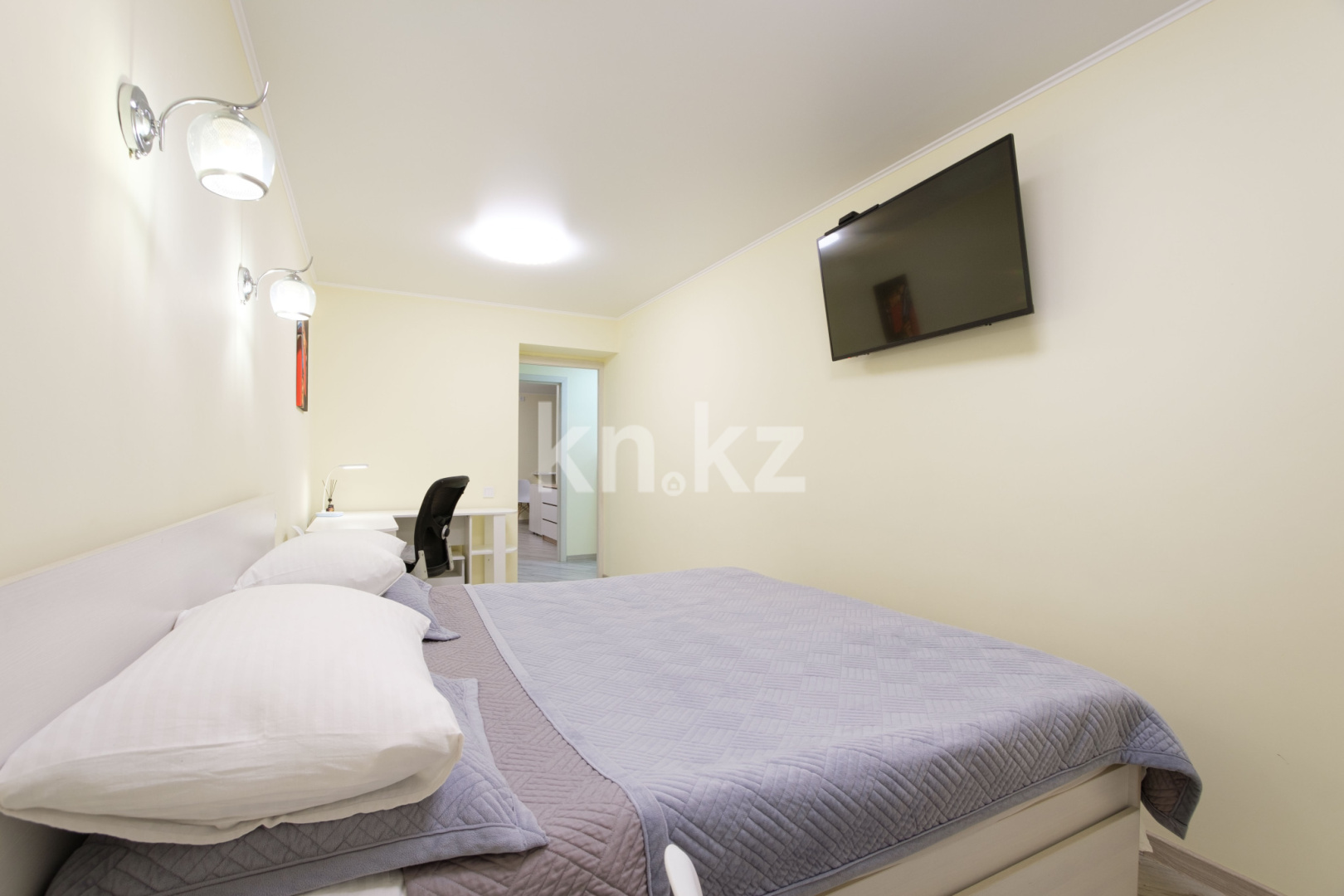 Аренда 2-комнатной квартиры посуточно, 50 м², ул. Байтурсынова, дом  86/88 - пр. Абая - Аренда  двухкомнатных квартир посуточно в Алматы фото 3 из 13