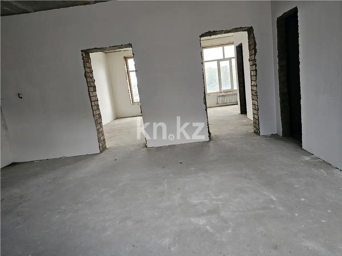 Продажа 3-комнатной квартиры, 88 м², ул. Кенжина, дом  1/1 блок а - Продажа  трехкомнатных квартир в Караганде фото 2 из 3