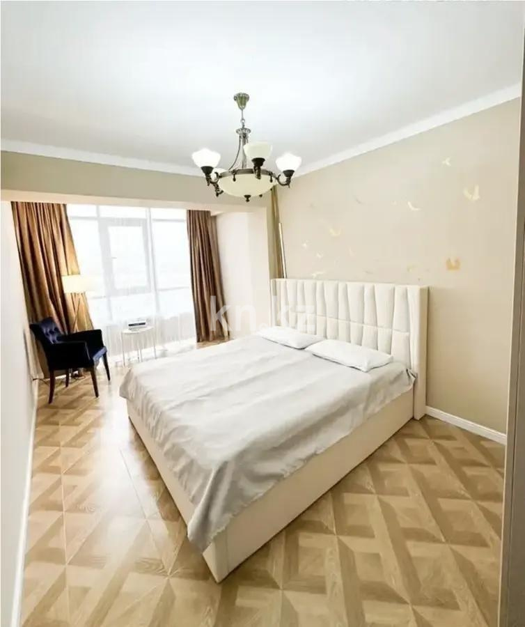 Продажа 2-комнатной квартиры, 71 м² в Алматы