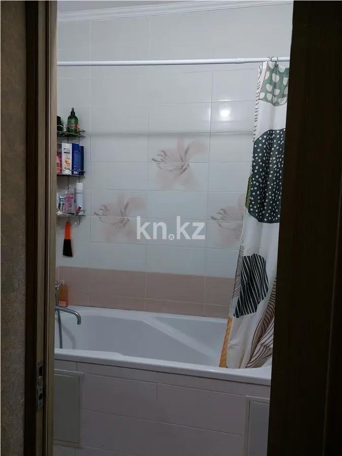 Продажа 3-комнатной квартиры, 76 м², ул. Торайгырова, дом  11А в Алматы - фото 5