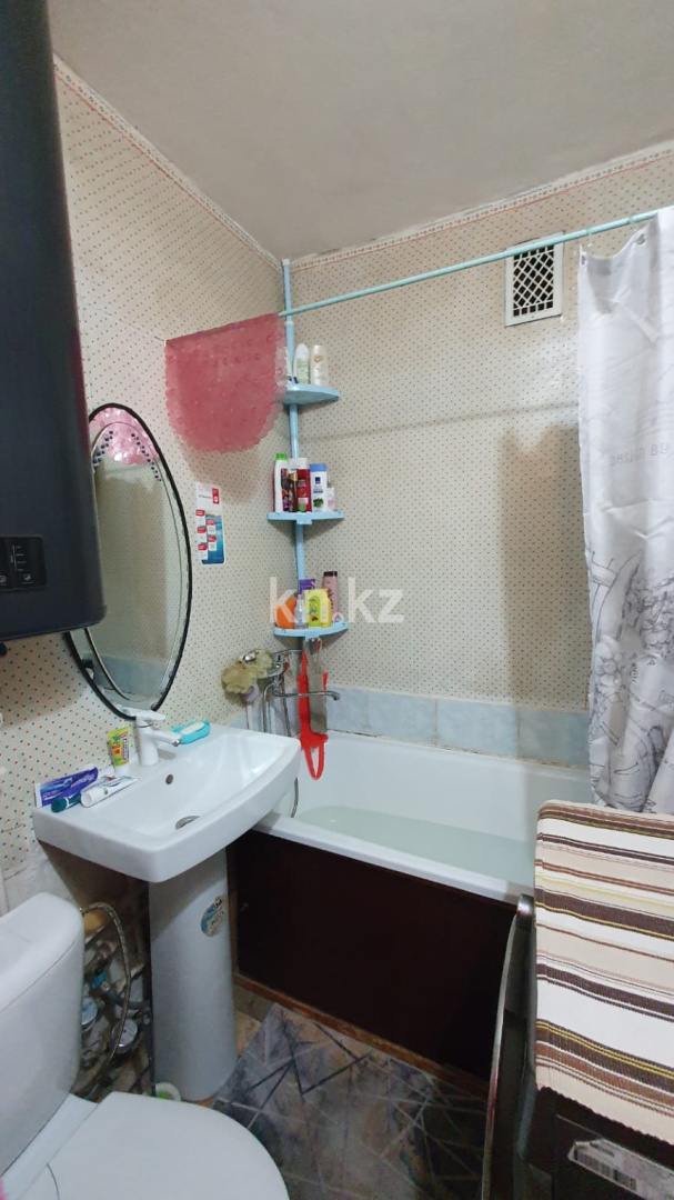 Продажа 3-комнатной квартиры, 60 м², ул. Алиханова, дом  18 в Караганде - фото 11