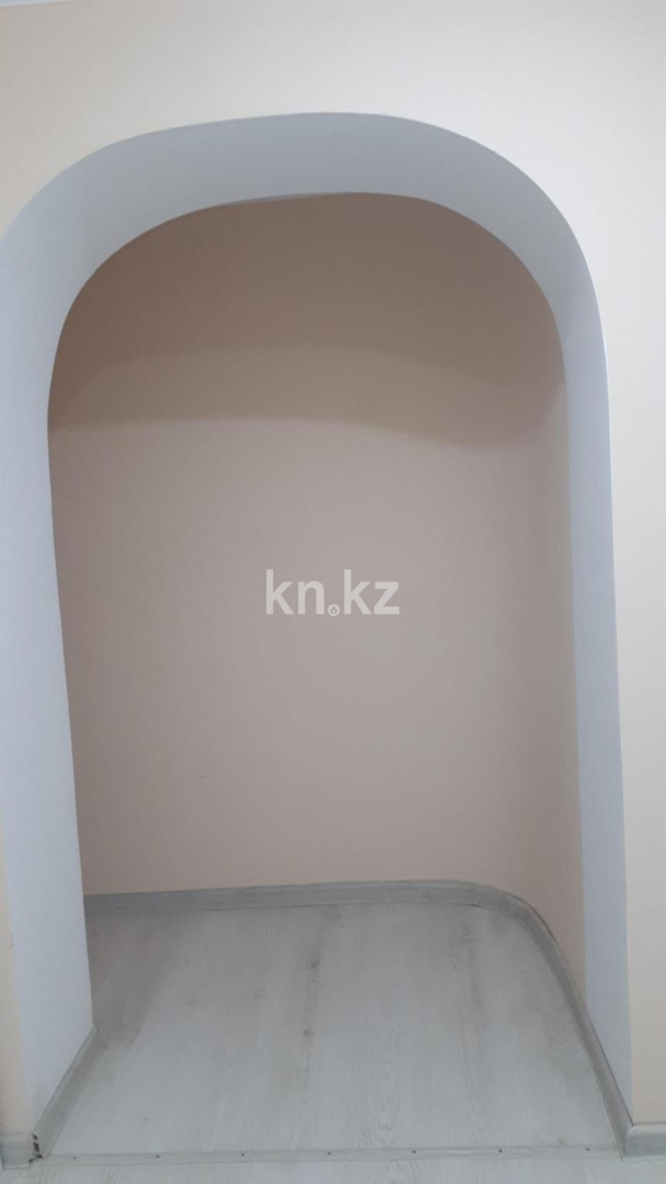 Продажа 5-комнатной квартиры, 119 м², ул. Аманжолова, дом  69 - Продажа квартир в Караганде фото 12 из 21